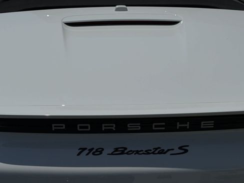 Certified 2025 Porsche 718 Boxster S RWD image 27