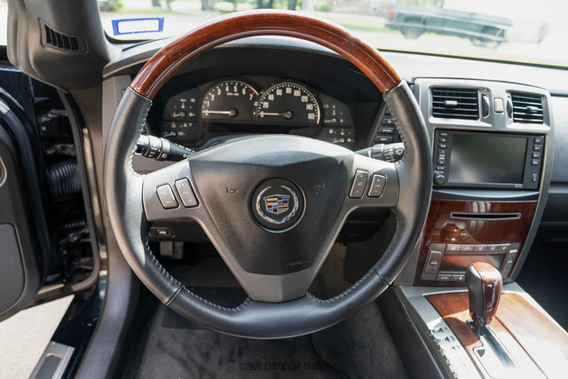 Used 2006 Cadillac XLR RWD image 39