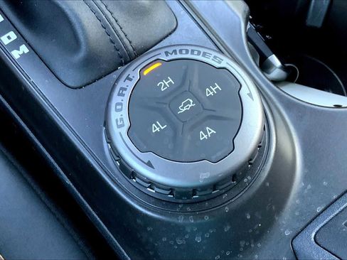 Certified 2022 Ford Bronco Badlands image 34