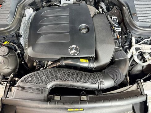 Certified 2022 Mercedes-Benz GLC 300 4MATIC image 28