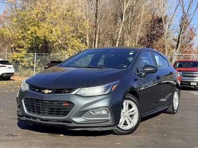 Used 2018 Chevrolet Cruze LT w/ Convenience Package