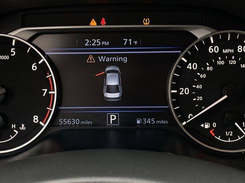 Used 2024 Nissan Altima 2.5 SV image 15