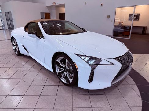 Certified 2021 Lexus LC 500 Convertible w/ Touring Package image 16