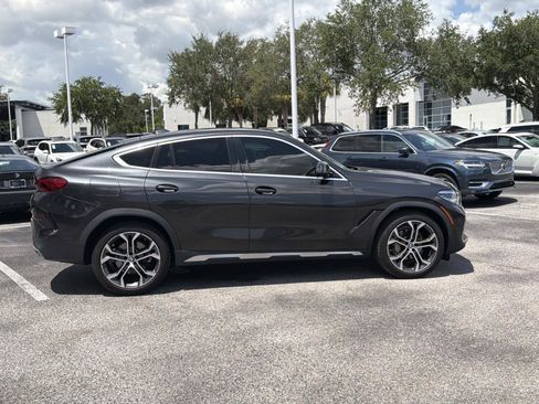 Used 2023 BMW X6 xDrive40i w/ Luxury Seating Package AWD/4WD image 3
