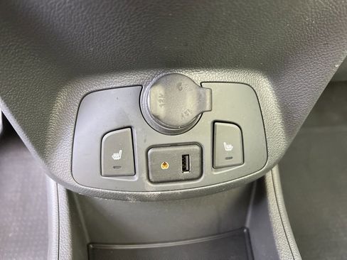 Used 2016 Chevrolet Spark LT image 17