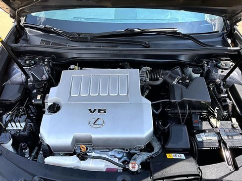 Used 2018 Lexus ES 350 w/ Luxury Package w/Wood Trim FWD image 30