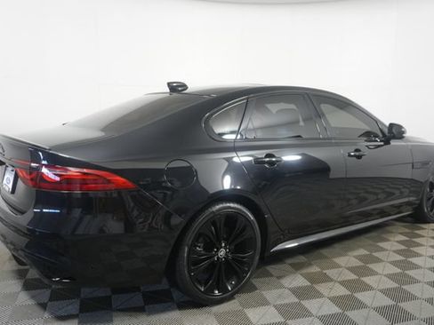 Used 2024 Jaguar XF R-Dynamic SE AWD/4WD image 3