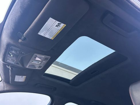 Used 2013 Jaguar XF R-S image 12