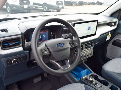 New 2026 Ford Maverick XLT image 17
