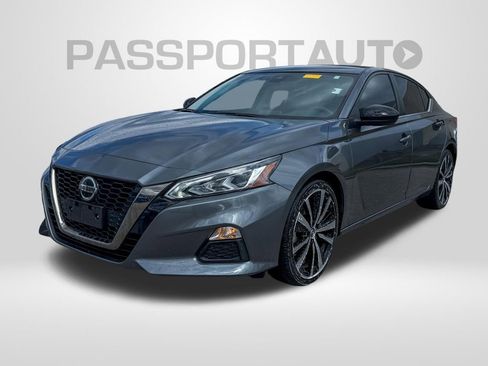 Certified 2022 Nissan Altima 2.5 SR image 1