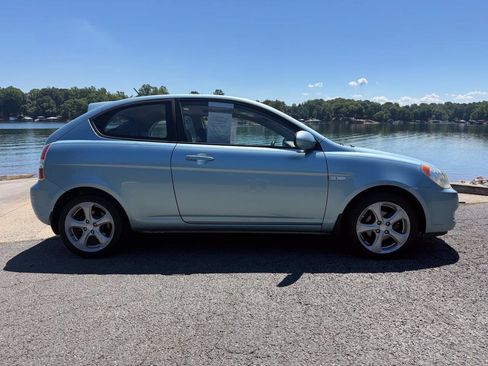 Used 2007 Hyundai Accent SE FWD image 9