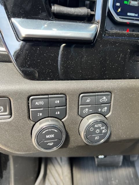 Used 2022 Chevrolet Silverado 1500 RST AWD/4WD image 6