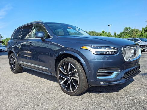 Used 2023 Volvo XC90 B6 Plus w/ Protection Package Premier AWD/4WD image 1