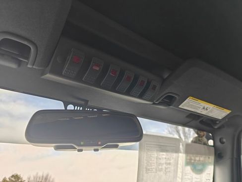 Used 2016 Jeep Wrangler Rubicon image 30