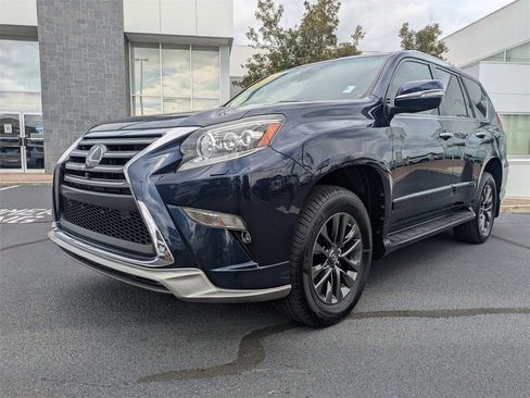 Used 2019 Lexus GX 460 Luxury image 9