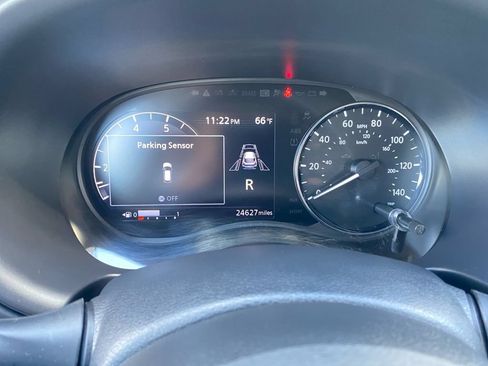 Used 2024 Nissan Kicks SR w/ SR Premium Package FWD image 26