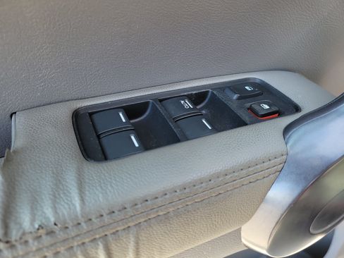 Used 2008 Honda CR-V EX-L image 12