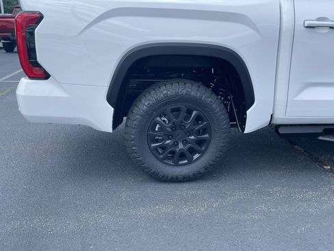New 2026 Toyota Tundra SR5 AWD/4WD image 10