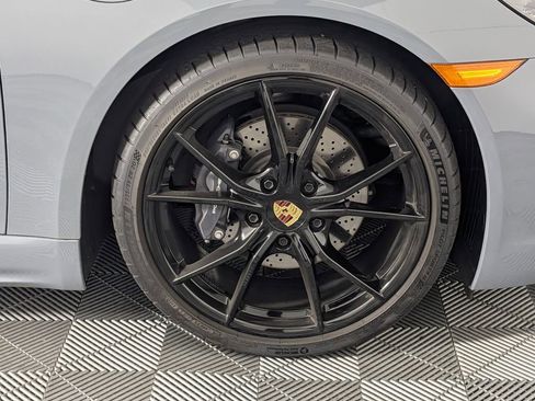 Used 2025 Porsche 718 Cayman image 14