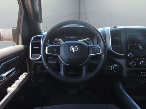 Used 2020 RAM 1500 Big Horn AWD/4WD image 21