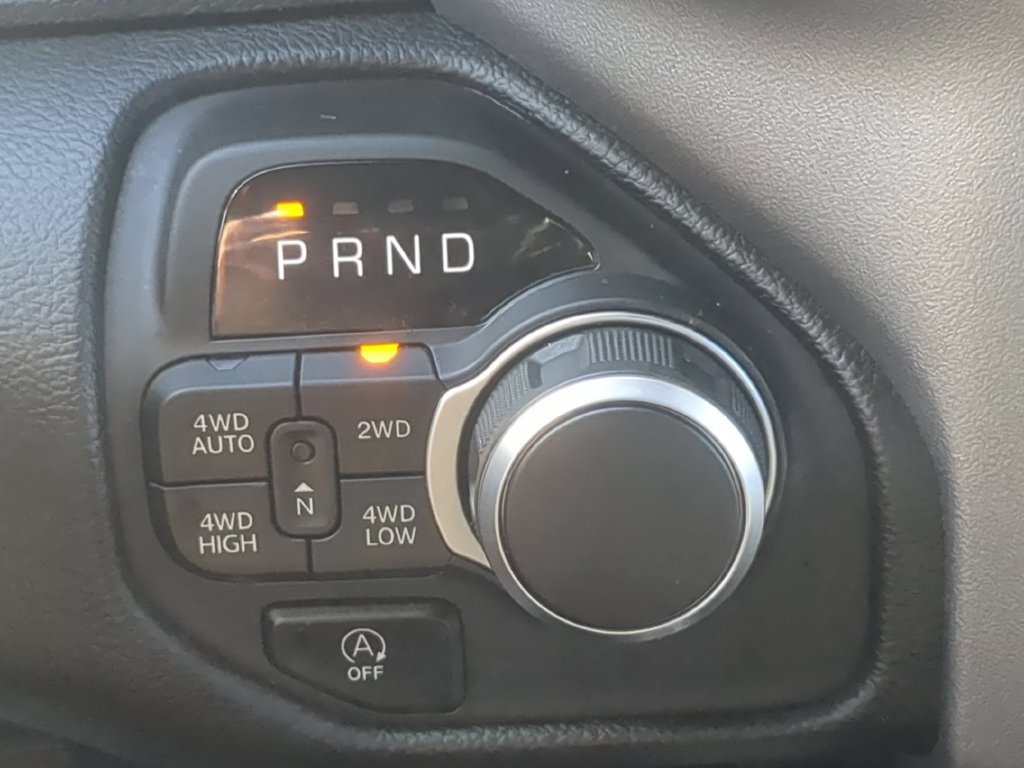 Used 2025 RAM 1500 Big Horn AWD/4WD image 24
