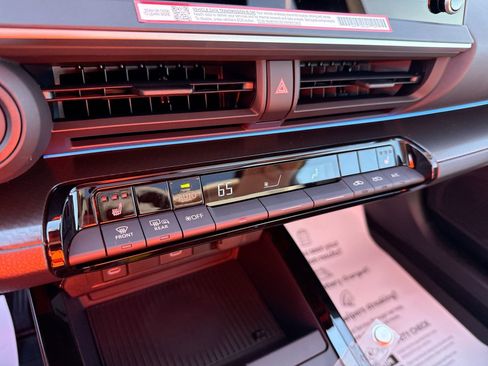 Certified 2026 Toyota Prius image 17