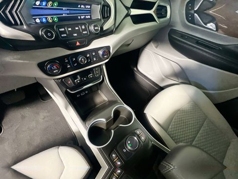 Used 2018 GMC Terrain SLE w/ Driver Convenience Package image 25