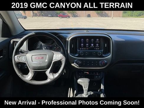 Used 2019 GMC Canyon All Terrain w/ All Terrain X Package AWD/4WD image 11