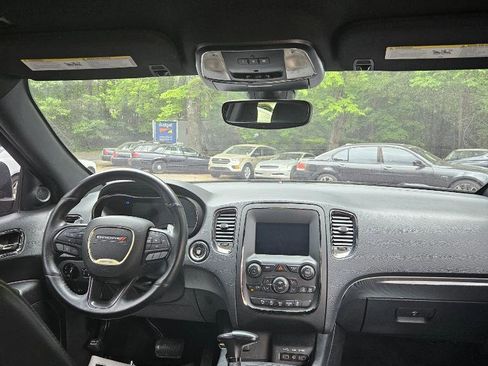 Used 2019 Dodge Durango GT image 28