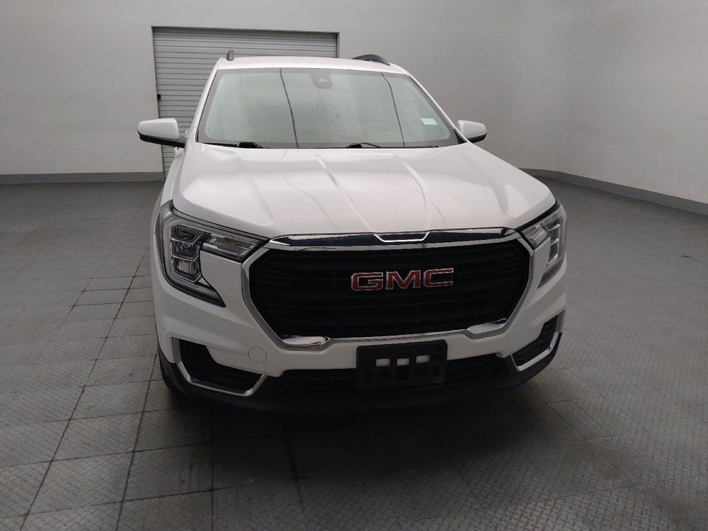 Used 2022 GMC Terrain SLE w/ Driver Convenience Package FWD image 14