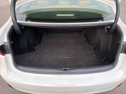 Used 2015 Lexus IS 250 image 6
