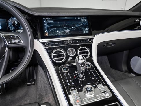 New 2026 Bentley Continental GTC AWD/4WD image 28