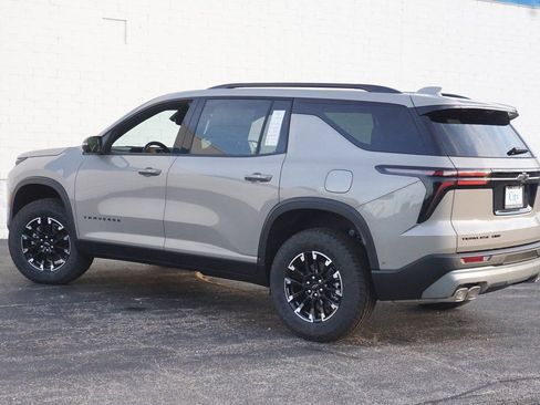 New 2026 Chevrolet Traverse Z71 w/ Enhanced Driving Package image 8