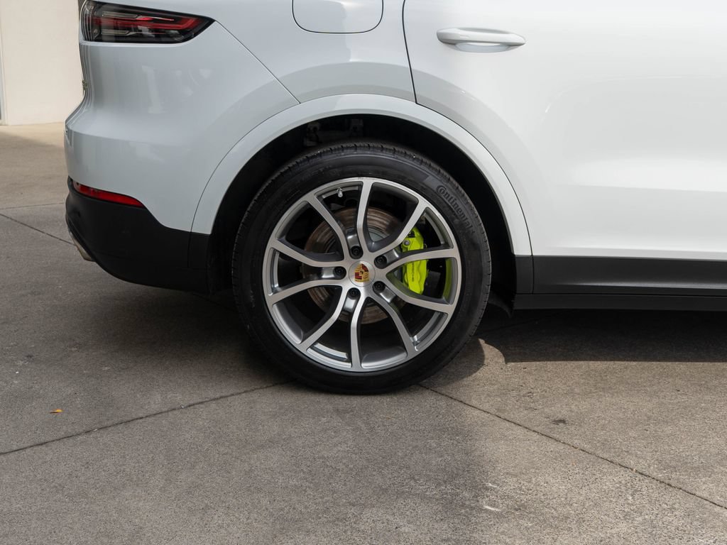 Used 2019 Porsche Cayenne E-Hybrid AWD/4WD image 36