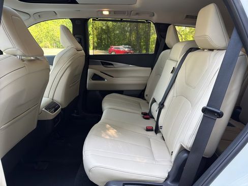 Certified 2025 INFINITI QX60 Luxe w/ Cargo Package image 13