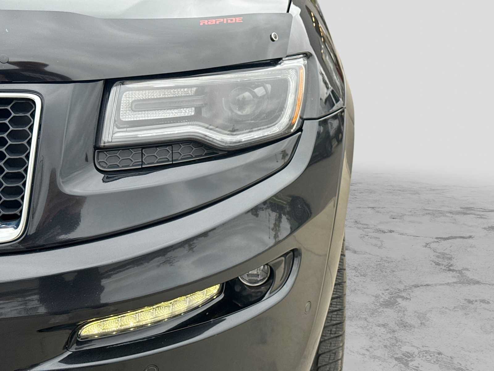 Used 2016 Jeep Grand Cherokee SRT AWD/4WD image 10