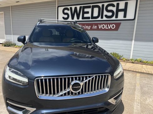 Used 2020 Volvo XC90 T6 Inscription w/ Protection Package Premier AWD/4WD image 2
