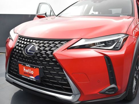 Used 2020 Lexus UX 250h w/ Premium Package image 32