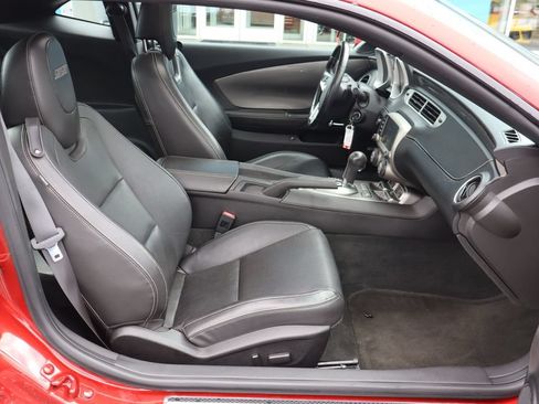 Used 2015 Chevrolet Camaro SS w/ RS Package RWD image 17