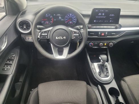 Used 2024 Kia Forte LXS w/ LXS Technology Package FWD image 22