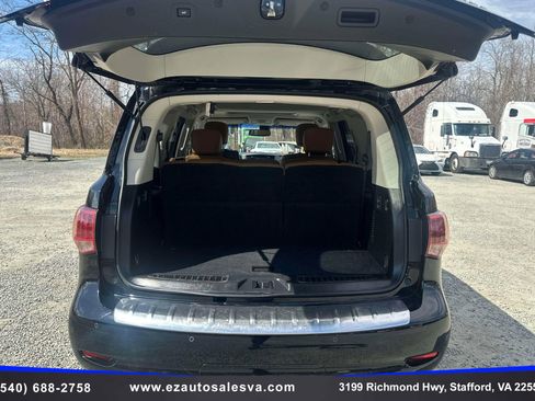 Used 2016 INFINITI QX80 4WD w/ Signature Edition Package image 11