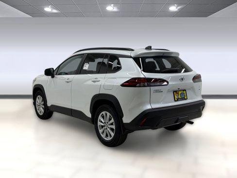 New 2026 Toyota Corolla Cross LE AWD/4WD image 2