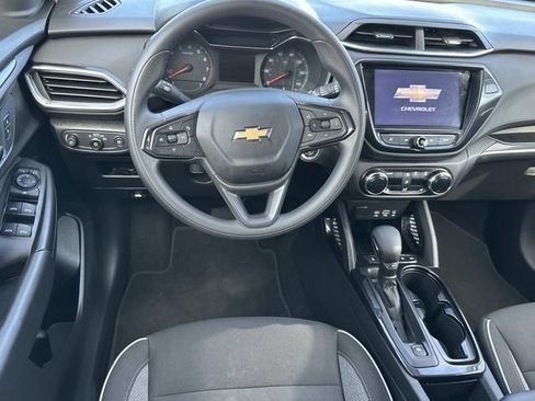 Used 2023 Chevrolet TrailBlazer LT w/ Convenience Package image 20