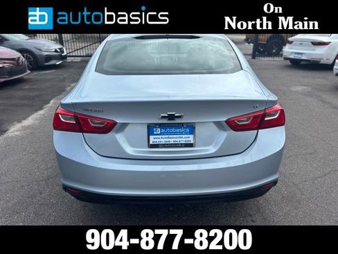 Used 2018 Chevrolet Malibu LT FWD image 7