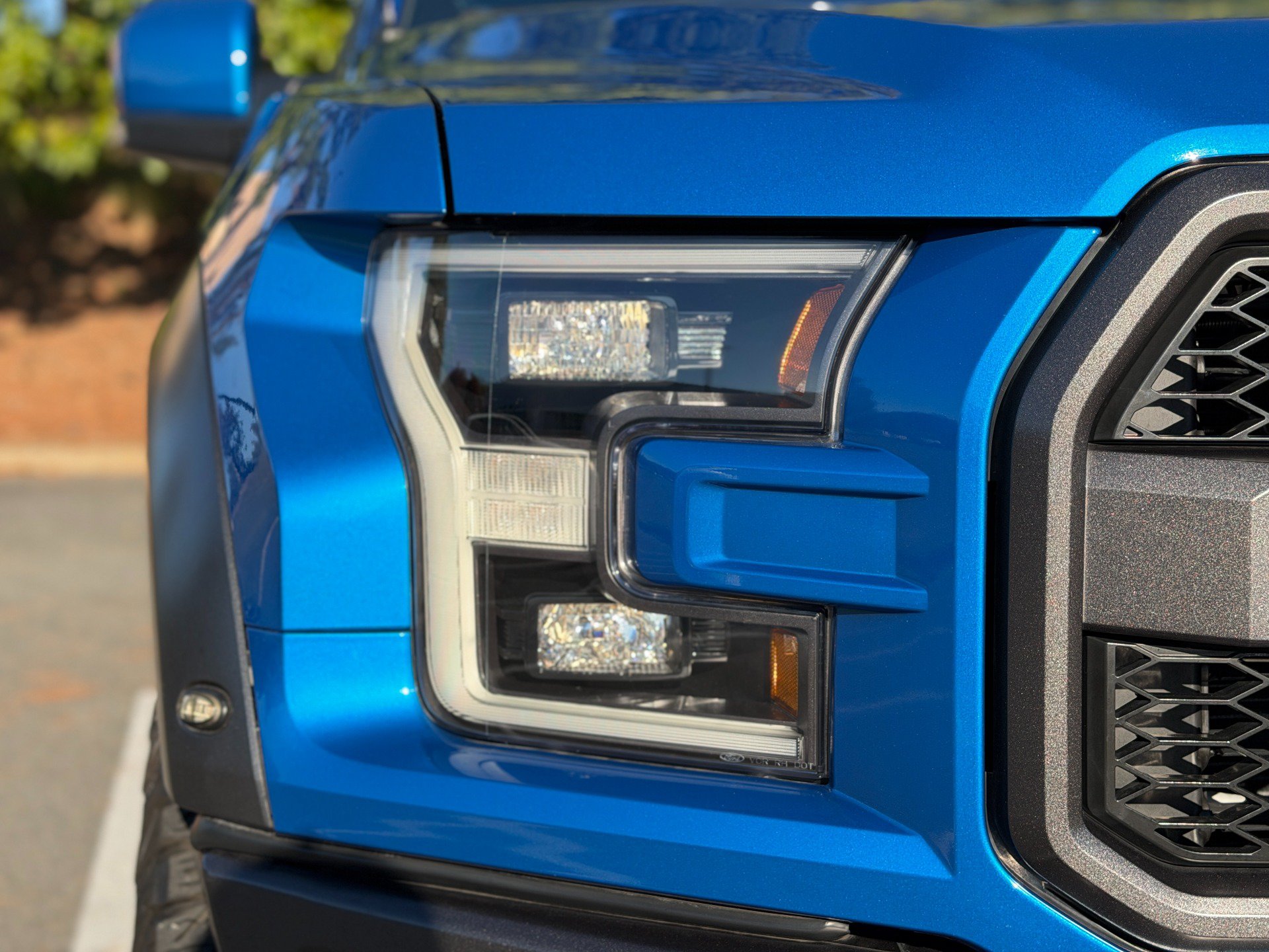 Used 2019 Ford F150 Raptor w/ Equipment Group 802A Luxury AWD/4WD image 18