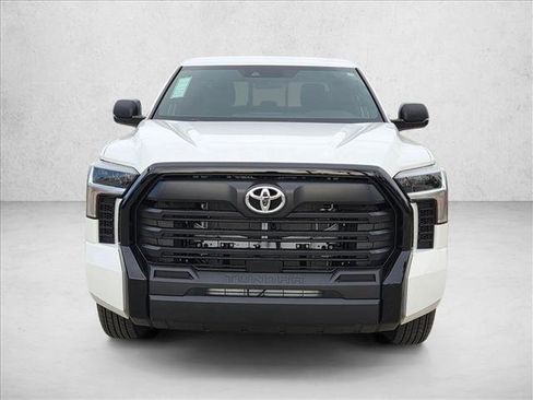 New 2026 Toyota Tundra SR image 6