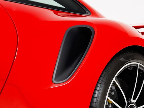 Used 2021 Porsche 911 Turbo S image 71