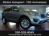 Used 2016 Kia Sorento LX w/ LX Convenience Package image 2