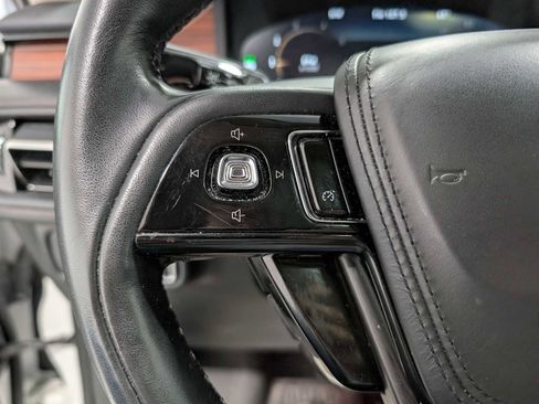 Used 2023 Lincoln Aviator Reserve w/ Elements Package Plus image 36