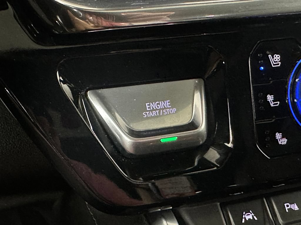Used 2025 GMC Sierra 1500 Denali w/ Denali Reserve Package AWD/4WD image 23